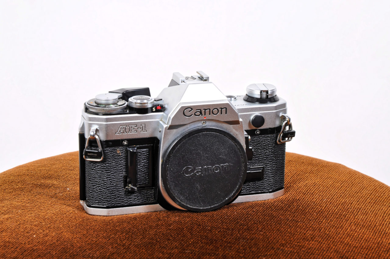 CANON AE1 Photosurcour