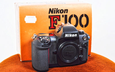 Nikon F100 !!! NEUF !!!