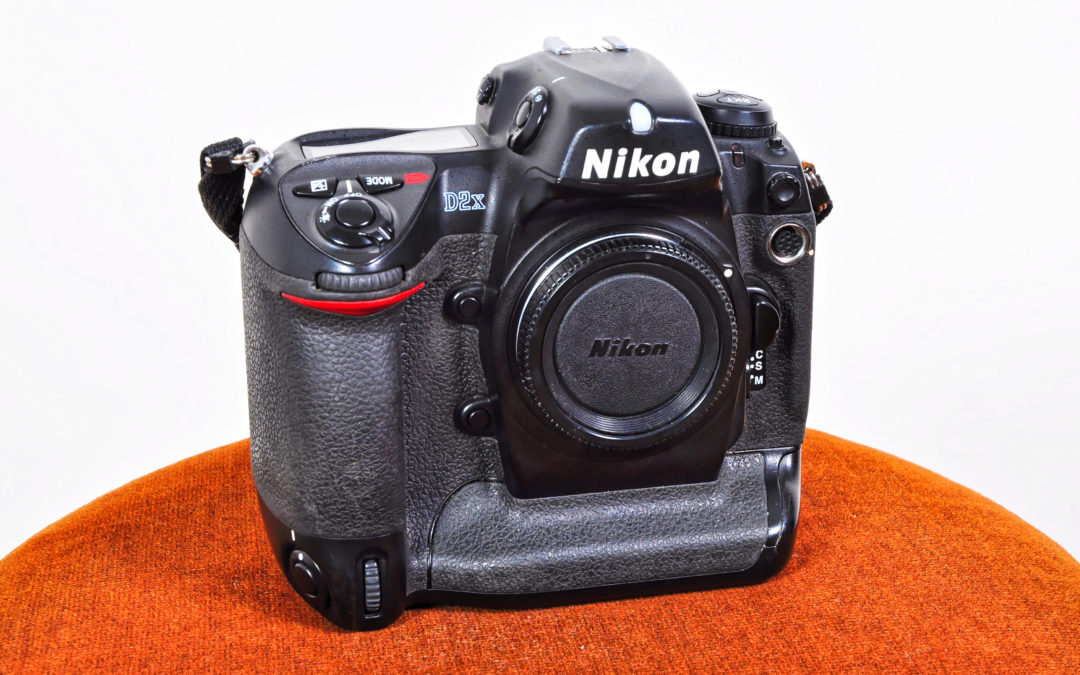 Nikon D2X